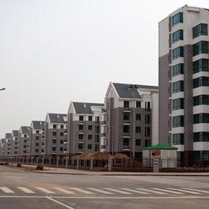时评:住在“鬼城”未必不开心