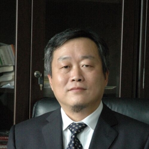 左玉琅: “承担责任,保护权利”