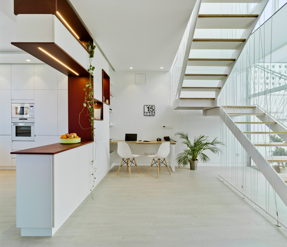house-f-and-m-la-erreria-carlos-sanchez-garcia-architecture-alicante-spain-_dezeen_936_2.jpg
