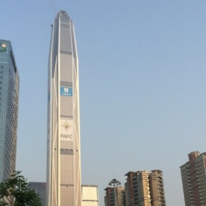 中国每座摩天大楼背后的巨无霸企业