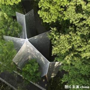 ɽɭֽ / Hiroshi Nakamura & NAPͼ