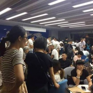 杭州限购前的疯狂一夜:销售拿POS机赶往上海签单