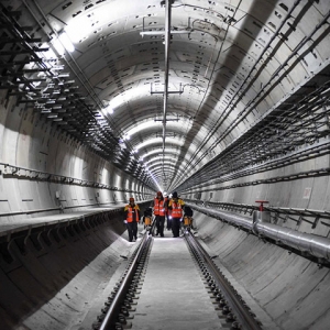 北苑路北延施工现场 13号线轨道将重新连通