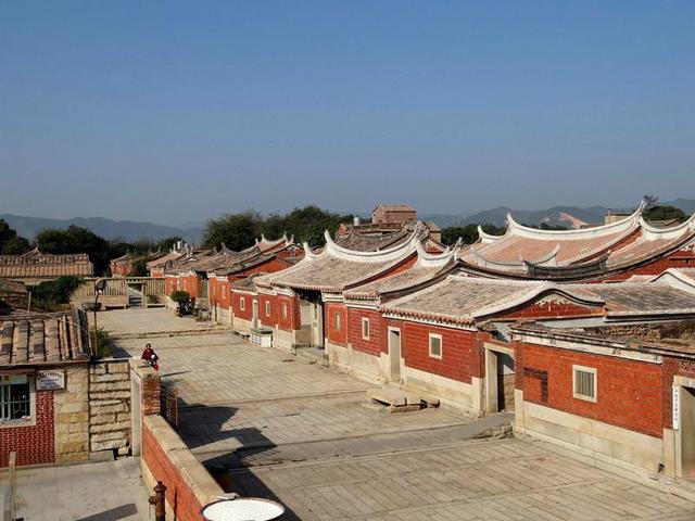 蔡氏古民居,漳里村的“闽南建筑大观园”,成熟的雕塑艺术!