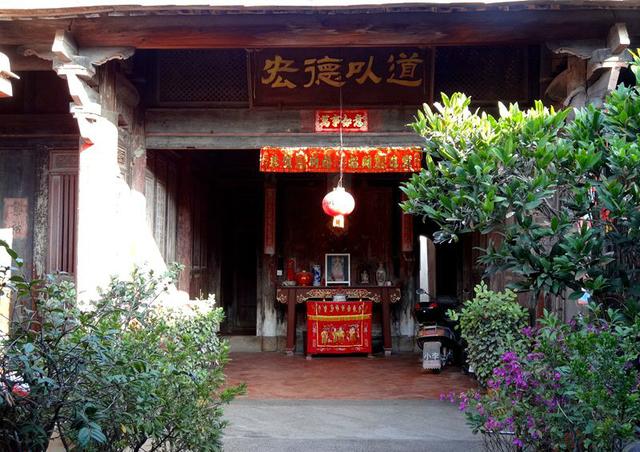 蔡氏古民居,漳里村的“闽南建筑大观园”,成熟的雕塑艺术!